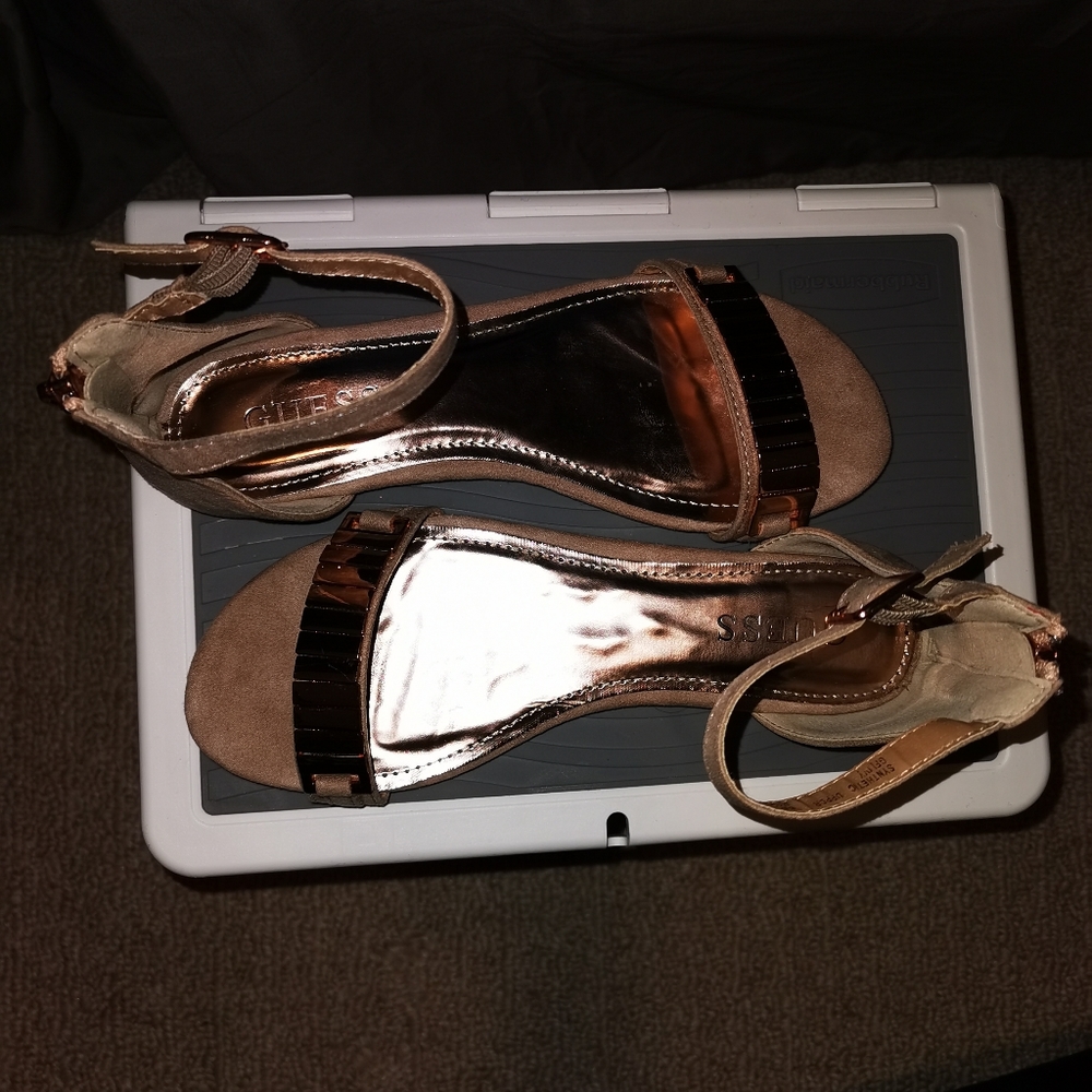 Sandals - Picture 3 of 5